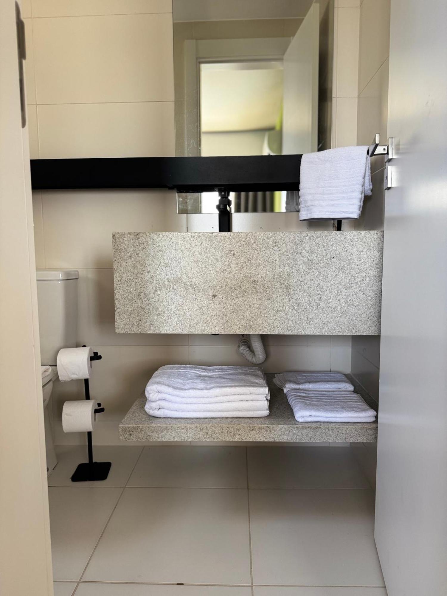 Luxuoso E Aconchegante Ed Jh Palhano 1108
